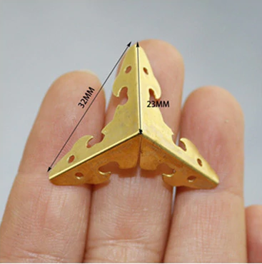 APM001 – Cantos/Borda – Aplicação de Metal