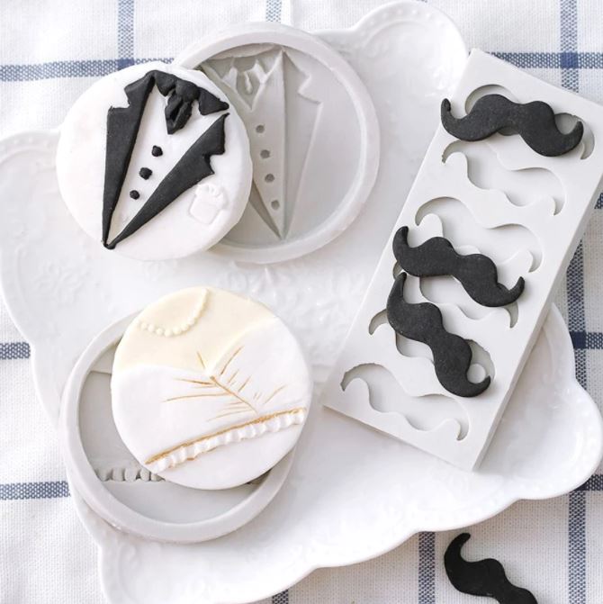 D048MS - Mr & Mrs , Bigode - Molde