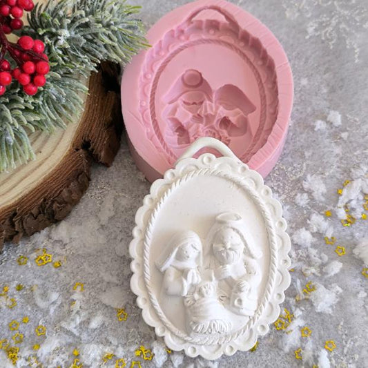 NA066MS - Molde em silicone -Base oval com Presépio