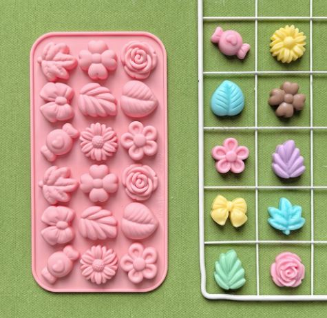 FC069MS - Molde 18 cavidades - Variados - Flores e Folhas