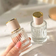 Frasco Pulverizador 30 ml | Vidro Transparente c/ Tampa Branca e Dourada