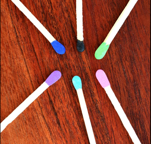 Fósforos Coloridos 12 unidades