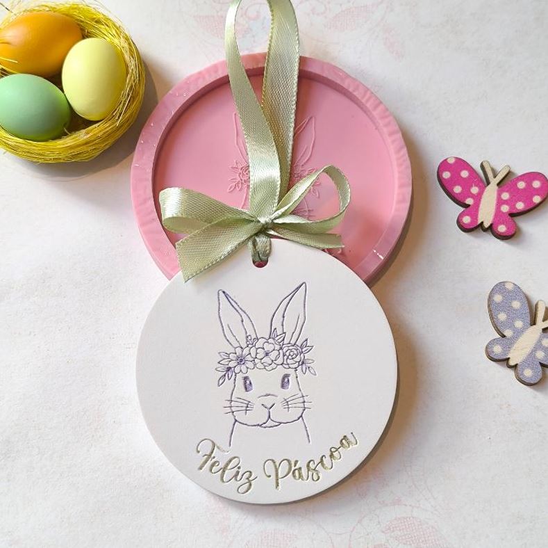 P126MS- Molde em silicone – Feliz Páscoa “”coelhinha””