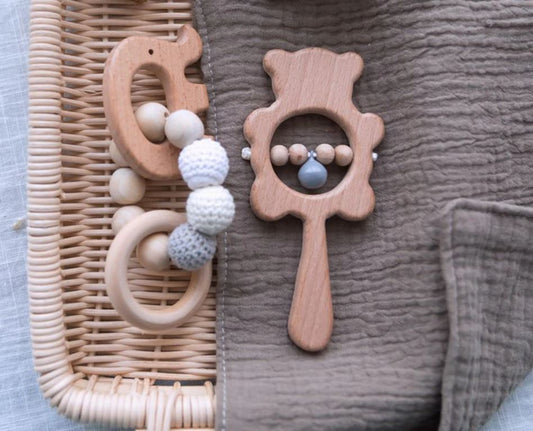 ACB015- Crochê mordedor do bebê dos desenhos animados chocalho de madeira brinquedos
