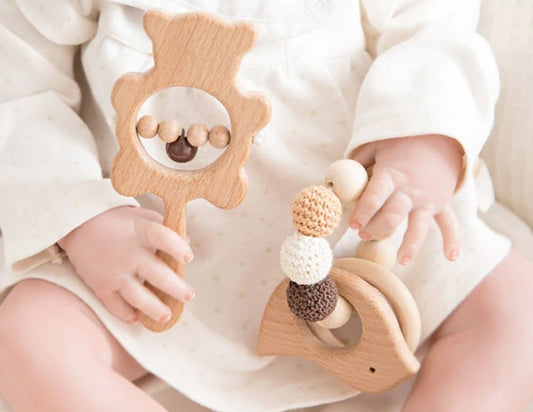 ACB015- Crochê mordedor do bebê dos desenhos animados chocalho de madeira brinquedos