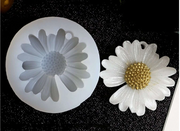 F012MS -  Molde Pingente Flor Malmequer c/ furo