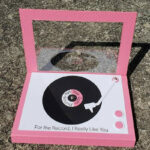 OT030 - Gira Discos - Vinil - Metal Die Cut