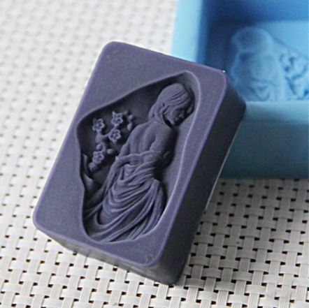 S010MS - Sabonete Flor Menina Flor Coração