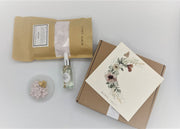 Kit Cartão ilustrado com peça de ramo de flores  - Gesso - Pó de  Cerâmica Colorido - MARTA CRAFT