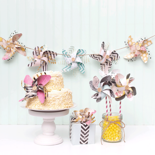 WR 71345 – Placa p/ Cortar, Vincar e Criar – Crie moinhos-de-vento - Punch Board – We R Memory Keepers